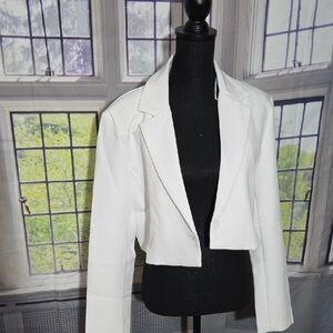 AKIRA Crisp White Cropped Blazer
